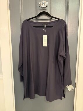 NWT Eileen Fisher Relaxed Long-Sleeve Top in Nocturne/Nocturnal.  Size Medium